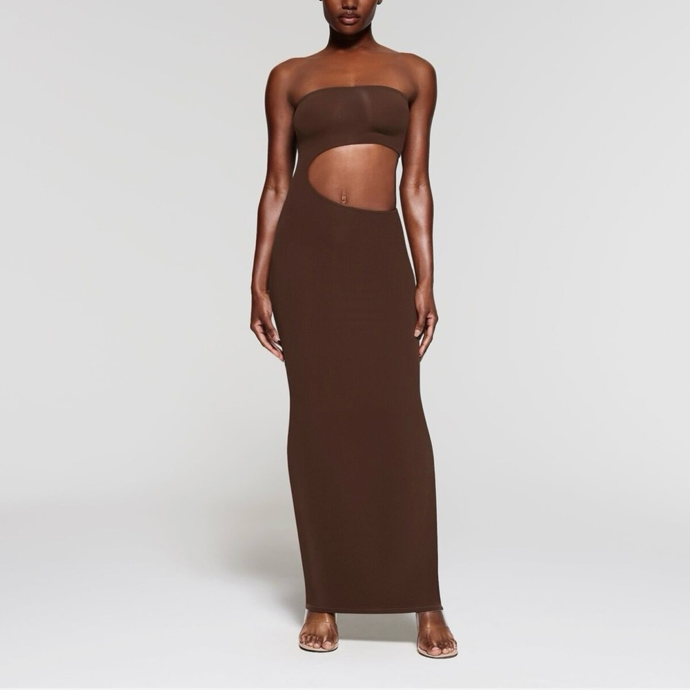Skims Fits Everybody Cut Out Long Dress
